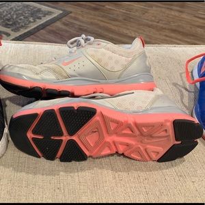 Women’s Nike Shoes